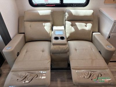 2026 Venture RV SportTrek Touring Edition — photo 43 view