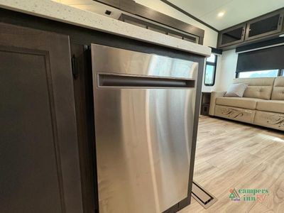 2026 Venture RV SportTrek Touring Edition — photo 16 view