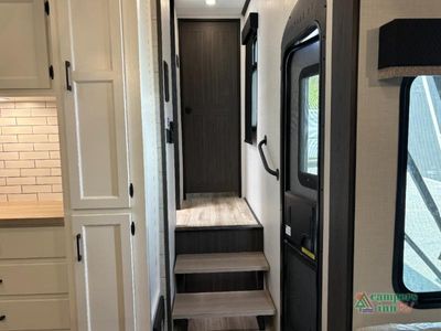 2026 Venture RV SportTrek Touring Edition — photo 49 view