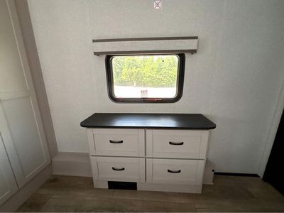 2026 Jayco Seismic - Photo 26