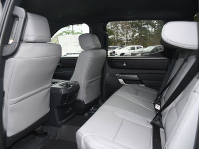 2026 Toyota Tundra - Photo 8