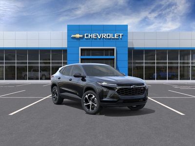 2026 Chevrolet Trax 1TR58 — front three-quarter view