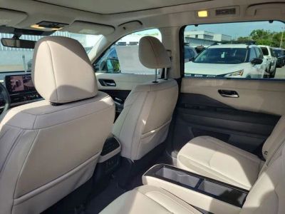 2026 Nissan Pathfinder — photo 24 view