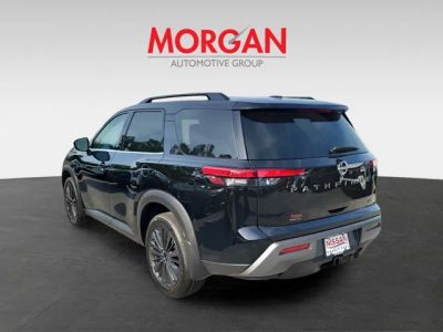 2026 Nissan Pathfinder — rear three-quarter view