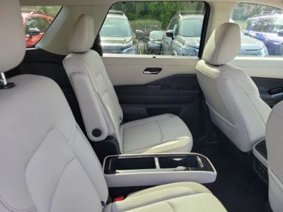 2026 Nissan Pathfinder — photo 30 view