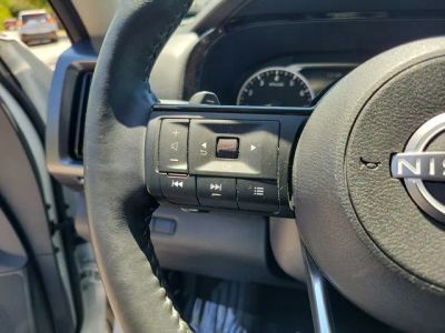 2024 Nissan Pathfinder — photo 16 view