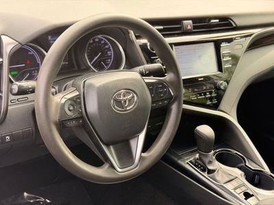 2020 Toyota Camry Hybrid LE — photo 19 view