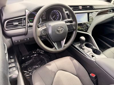 2020 Toyota Camry Hybrid LE — photo 21 view