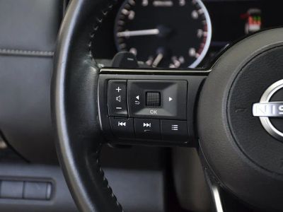 2023 Nissan Pathfinder — photo 8 view