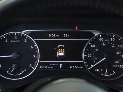 2023 Nissan Pathfinder — photo 10 view