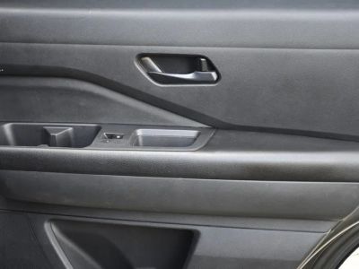 2023 Nissan Pathfinder — photo 28 view