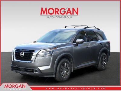 2023 Nissan Pathfinder SV in Gun Metallic — front three-quarter view