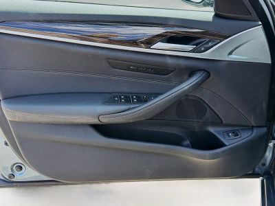 2021 BMW 5 Series — photo 21 view