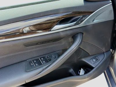 2021 BMW 5 Series — photo 22 view