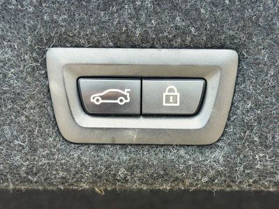 2021 BMW 5 Series — photo 13 view