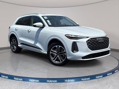 2025 Audi Q5 - Photo 2