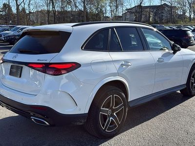 2025 Mercedes-Benz GLC - Photo 3