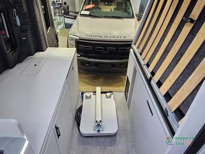 2026 Grand Design Lineage Series VT - Photo 31