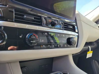 2026 Nissan Pathfinder — photo 15 view