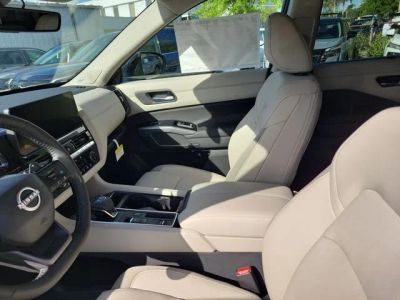 2026 Nissan Pathfinder — photo 8 view