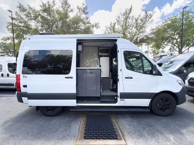 2023 Thor Motor Coach TRANQUILITY - Photo 19