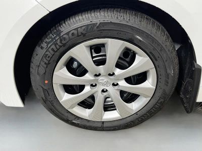2026 Toyota Corolla — photo 11 view