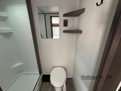 2026 Grand Design Transcend One - Photo 13