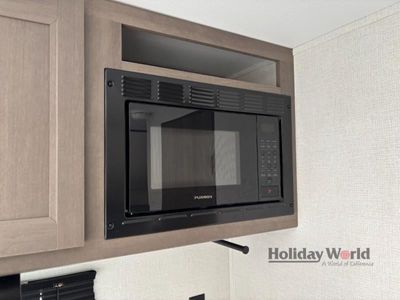 2026 Grand Design Transcend One - Photo 16