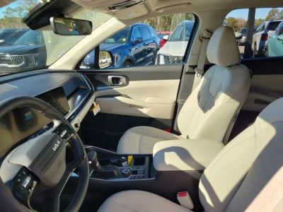 2026 Kia Sorento — photo 8 view