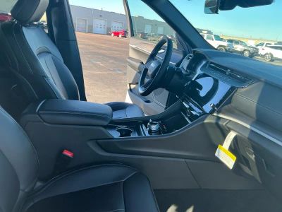 2026 Jeep Grand Cherokee — photo 20 view