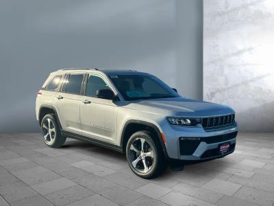 2026 Jeep Grand Cherokee — front three-quarter view