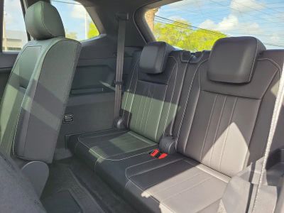 2024 Volkswagen Tiguan — photo 14 view