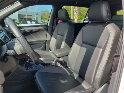 2024 Volkswagen Tiguan — photo 19 view