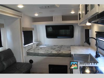 2022 Dutchmen RV Coleman Rubicon - Photo 6
