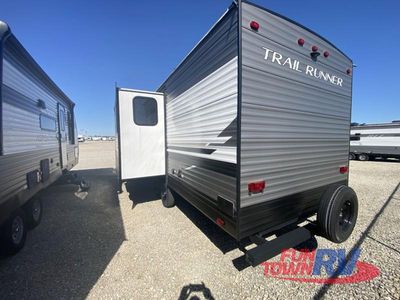 2023 Heartland Trail Runner - Photo 6