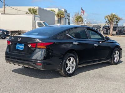 2023 Nissan Altima - Photo 5