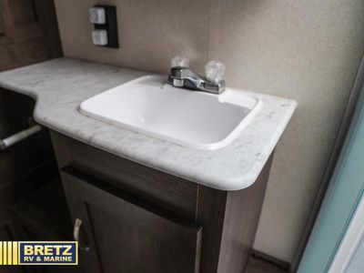 2019 Forest River RV Wildwood X-Lite - Photo 17