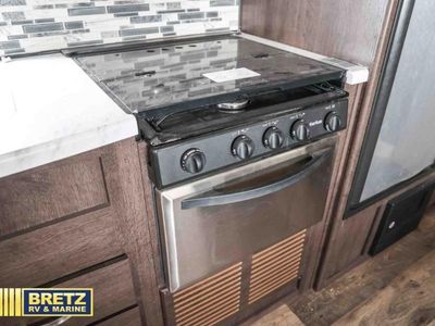 2019 Forest River RV Wildwood X-Lite - Photo 9