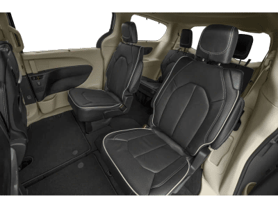 2024 Chrysler Pacifica - Photo 16