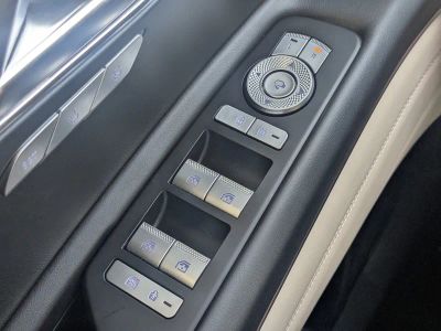 2024 Genesis GV80 — photo 32 view