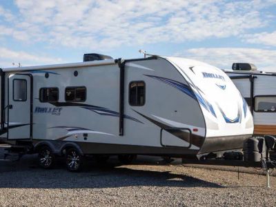 2020 Keystone Bullet 221RBSWE — front three-quarter view
