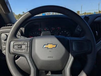 2026 Chevrolet Silverado 1500 — photo 18 view