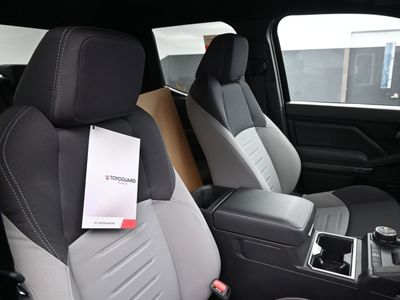 2025 Toyota Tacoma i-FORCE MAX TRD Off-Road i-FORCE MAX Truck Double Cab — photo 15 view