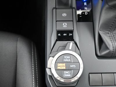 2025 Toyota Tacoma i-FORCE MAX TRD Off-Road i-FORCE MAX Truck Double Cab — photo 11 view