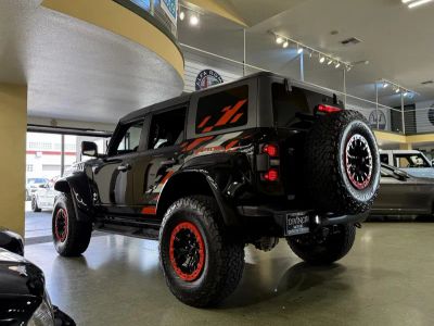 2024 Ford Bronco - Photo 2