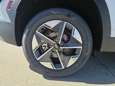 2026 Hyundai Tucson Hybrid - Photo 16