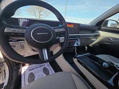 2026 Hyundai Tucson Hybrid - Photo 12