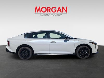 2025 Kia K4 - Photo 9