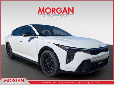 2025 Kia K4 - Photo 1