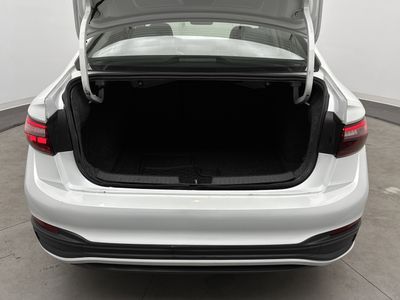 2025 Volkswagen Jetta - Photo 26